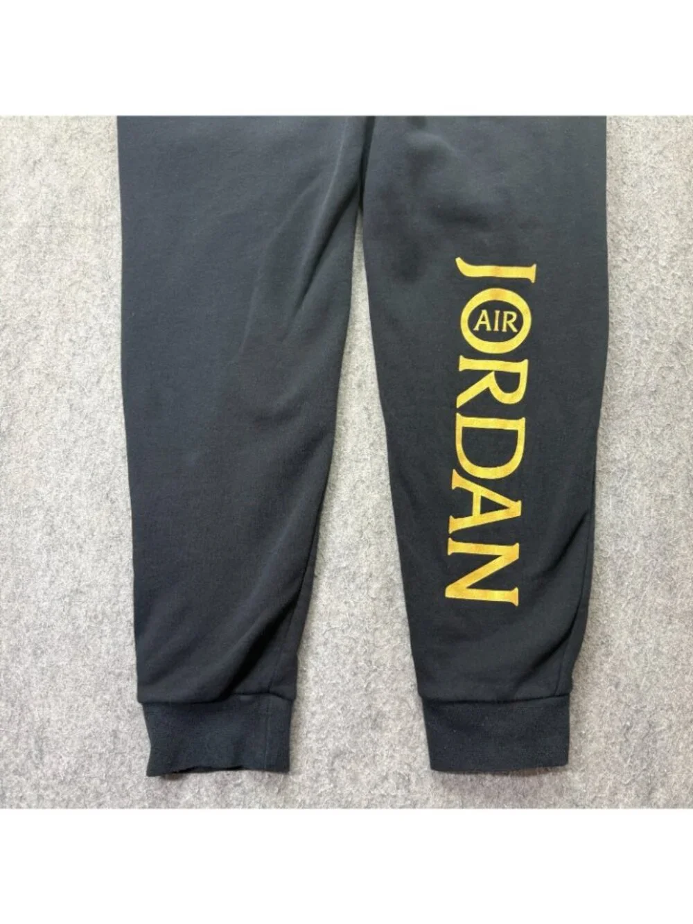 Jordan AJ Remastered Jogger Pant Men XS Black Gold HBR Fleece 28